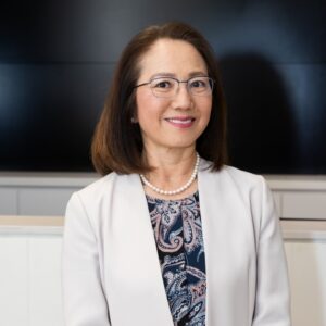 Senior Optical Dispenser