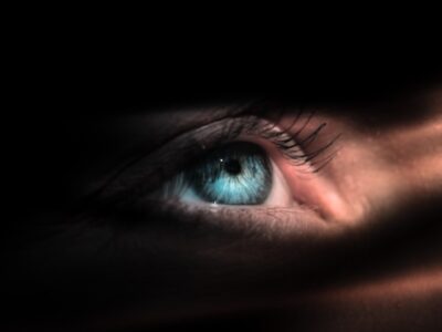 What You Should Know About Night Blindness