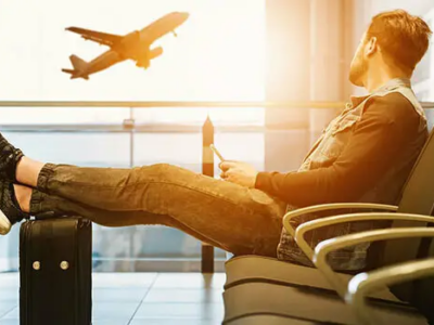 How to Travel With Contact Lenses