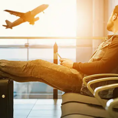 How to Travel With Contact Lenses